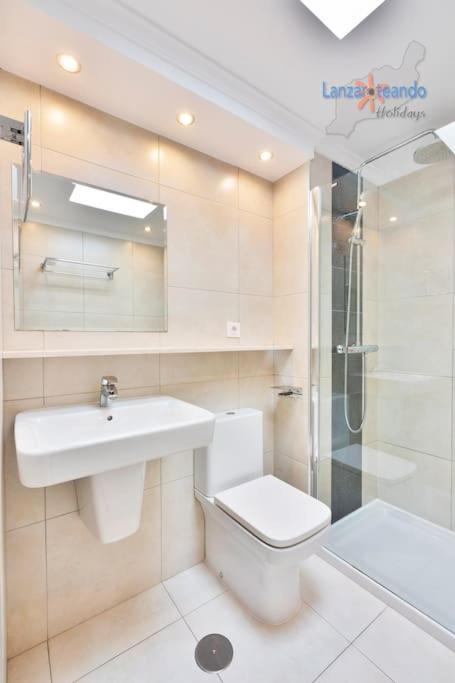 Casa Patty, Piscinas Climatizadas, Primera Linea Costa Teguise Εξωτερικό φωτογραφία